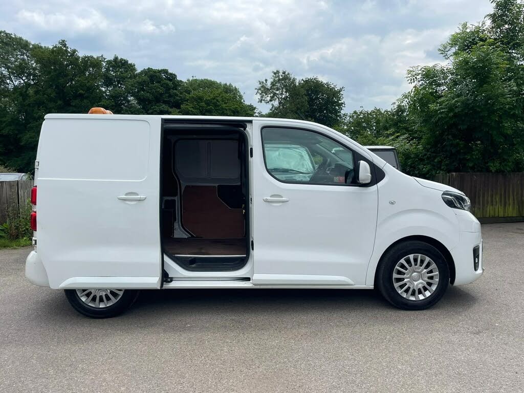 Toyota PROACE Collection CNC WORK