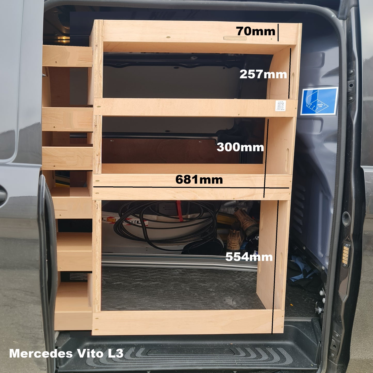 Mercedes Vito Van Racking Shelves & Tool box storage Set 10
