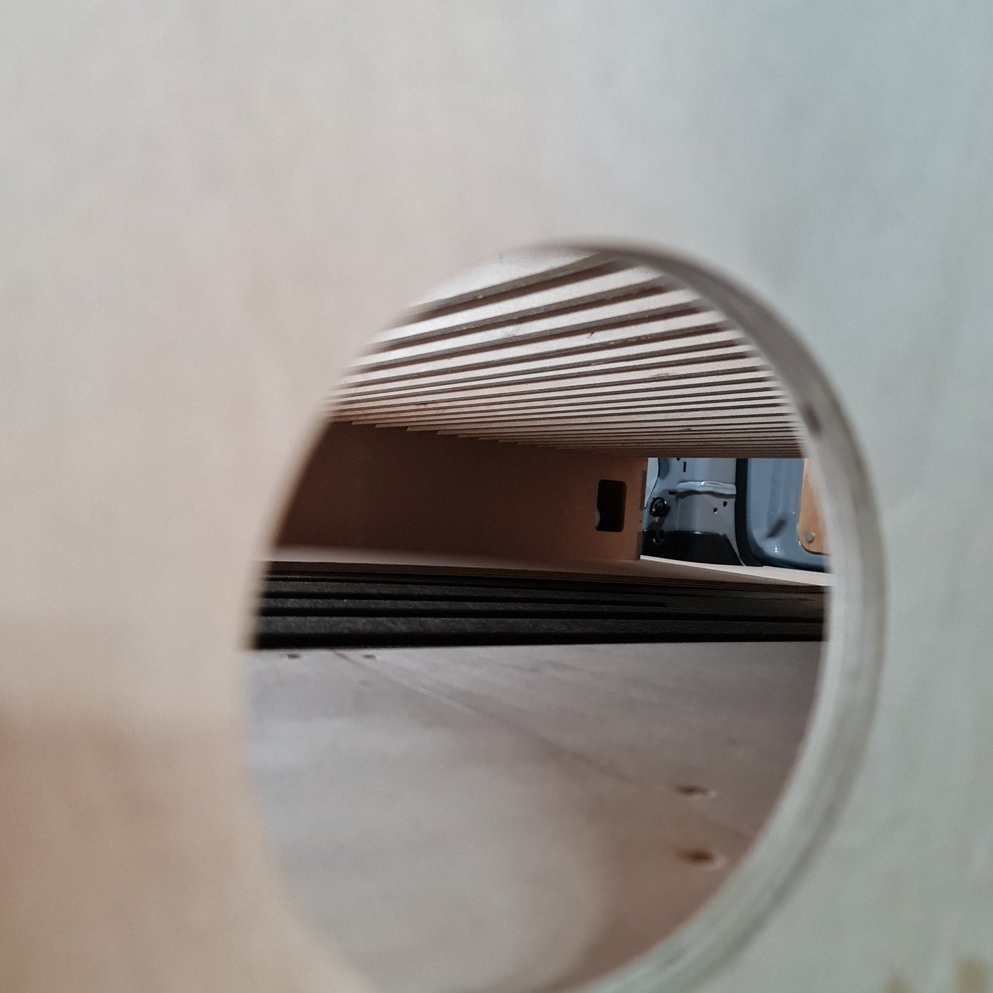 Raised floor with custom cut-out for original Ford interior roof light