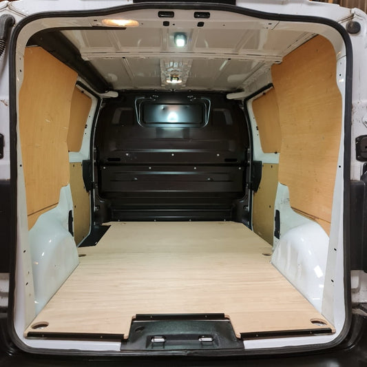 peugeot expert ply floor in a van