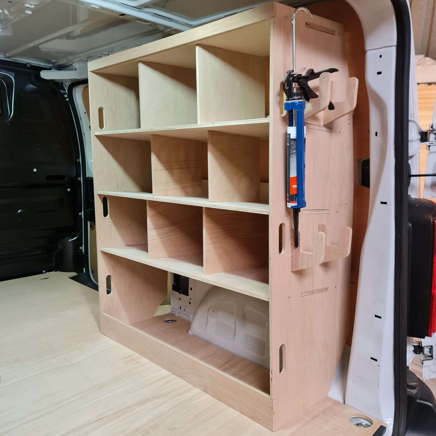 Toyota Proace van racking for 20L Euro containers, suitable for storing tools, fittings, fixings and trade materials