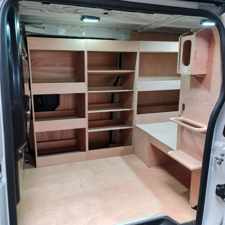Reinforced drawer runners on the Toyota Proace 9‑drawer system