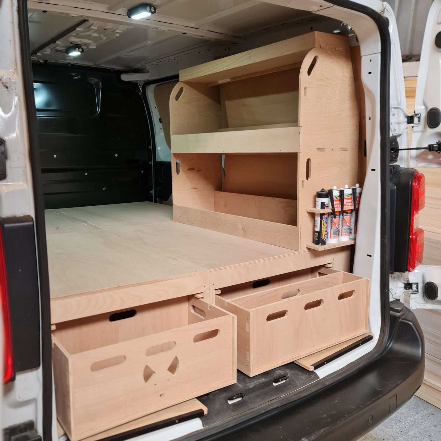toyota proace full length false floor