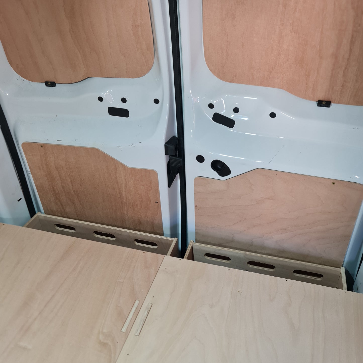 Vauxhall Vivaro twin drawer storage with CS1 and CS2 removable dividers