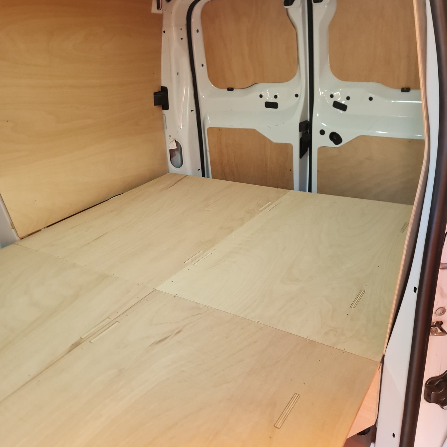 Vauxhall Vivaro drawer false floor for tools, pipes, fixings and work equipment