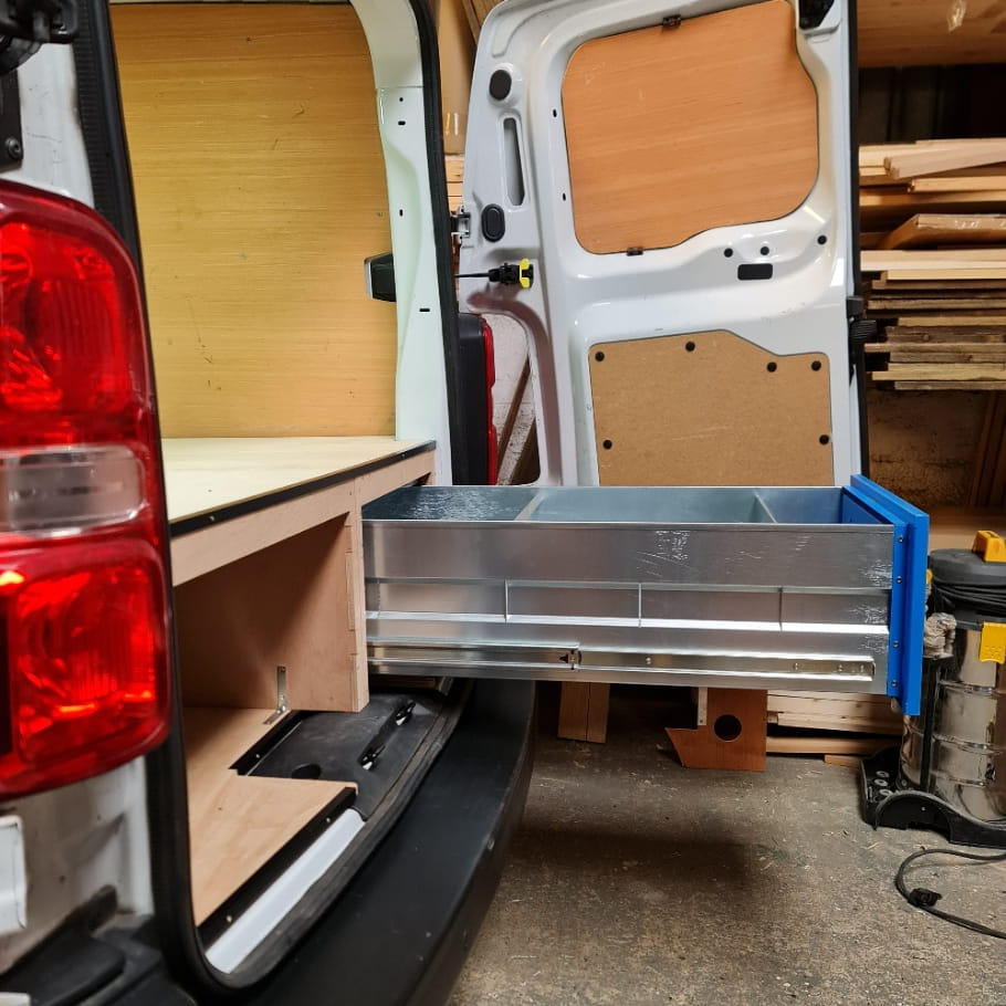 False Floor for Vauxhall Vivaro SWB — Compatible with Vault Drawer Set #8